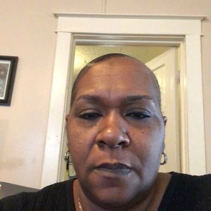 Meet your Posher, Debra